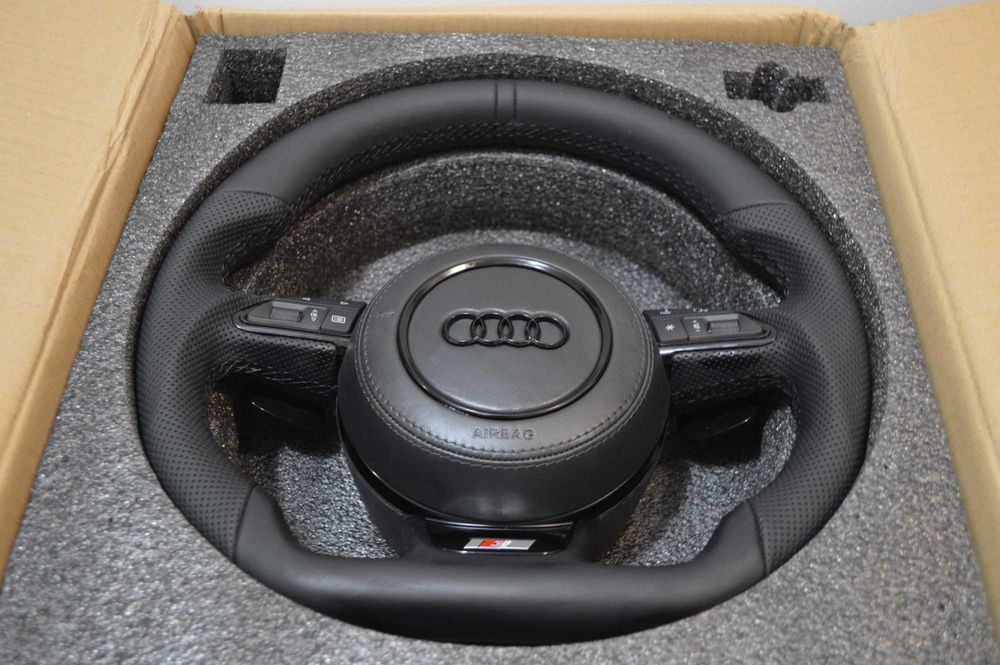 Volan Audi Teșit S-Line Audi A1 A3 A4 A5 A6 A7 A8 R8 Q3 Q5 Q7 TT Piele Nappa + Perforată, Padele și Airbag