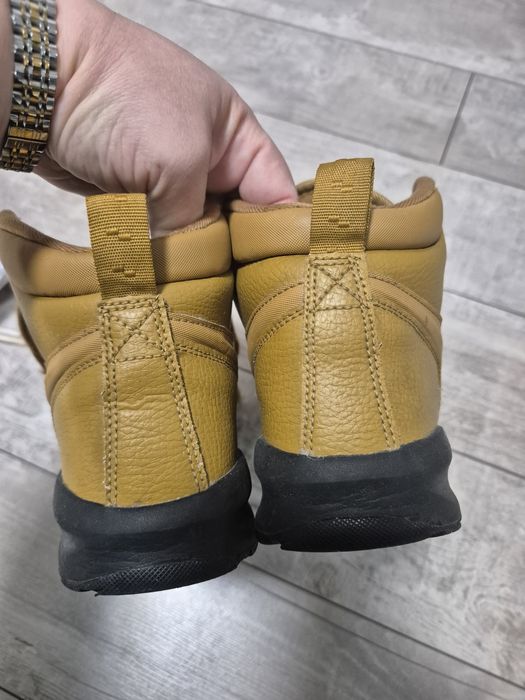 Боти Nike 36,5 номер