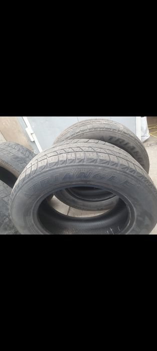 Продам шины всесезонки бу.