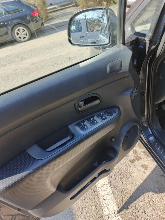 Kia Carens stare f. bună