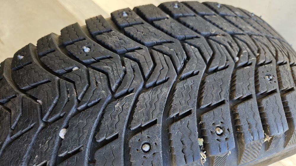 4бр гуми 185 60 15 мишелин