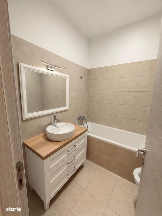 Apartament cu 2 camere pe Strada Contemporanul + 2 locuri de parcare
