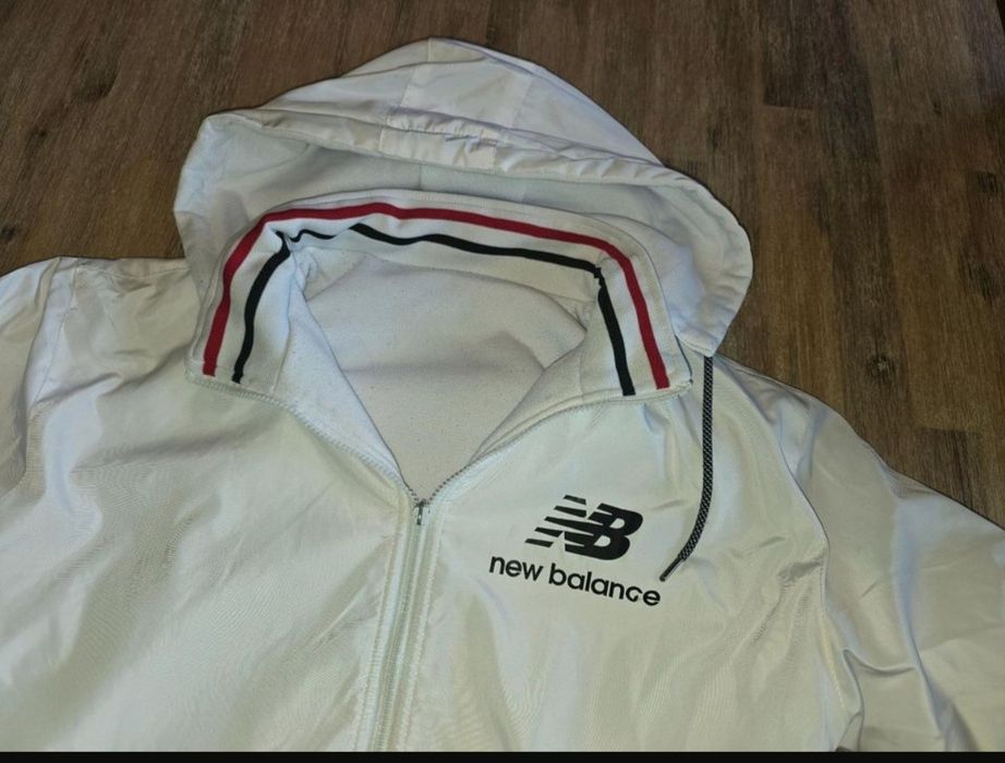 Geaca unisex  New balance  originala   - mărimea. XL