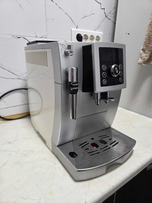 Espressor Automat DeLonghi Magnifica S ECAM 23.420 Aparat Cafea Boabe