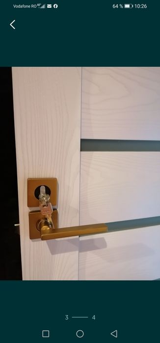 Ușa de interior noua cu toc și broasca (205cm înălțime/75 cm lațime)