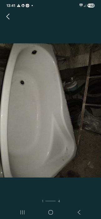 Ванну акриловую продам
