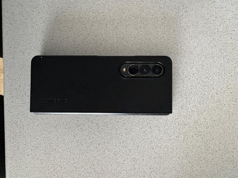 Самсунг Z fold 3