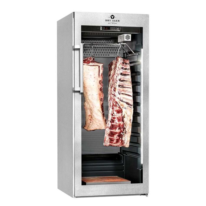 Vând vitrine frigorifice, maturare, congelare, masina tocat cap refrigerare