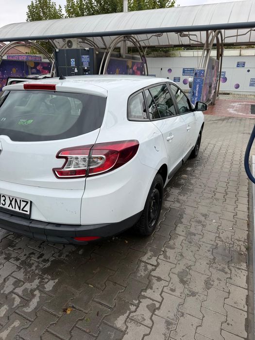 RENAULT Megane 2015 — imagine 2