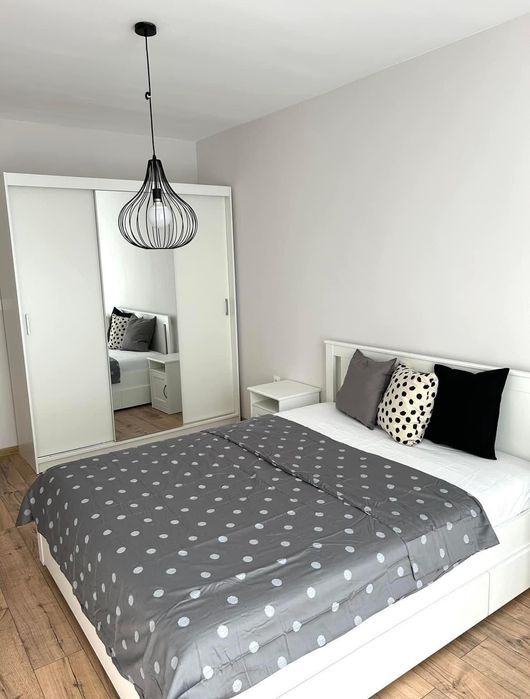 Дава се под наем Двустаен апартамент в Пловдив, Център - 85 кв.м за 440 € - Снимка #3