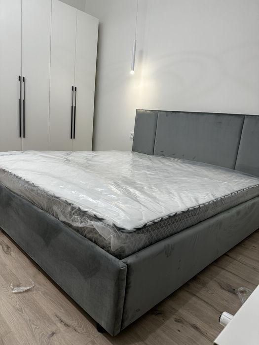 Кровать двухспальная