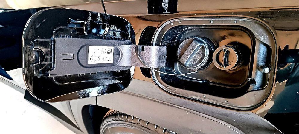 Хундай Туксон 2.0 FULL пазитсияси Бартир (GM) га