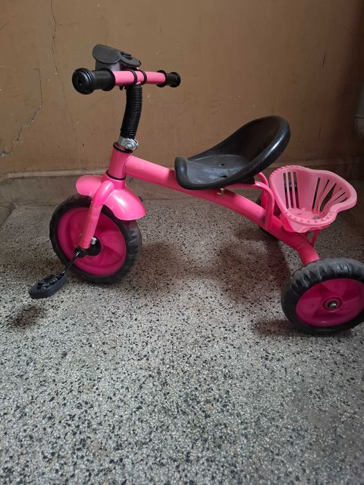 Розово колело за 2 -4 г.
