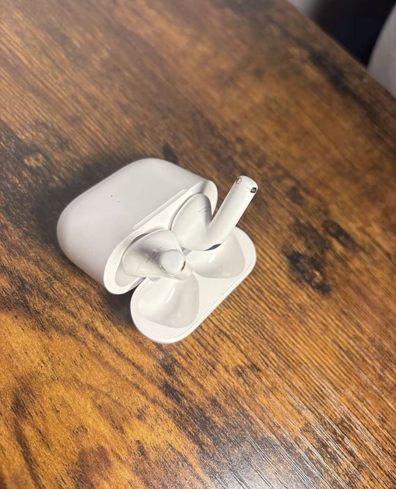 Airpods 4. Perfect functionale