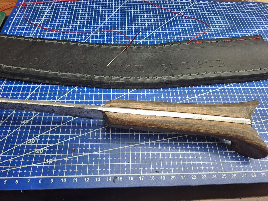 Нож каракулак...