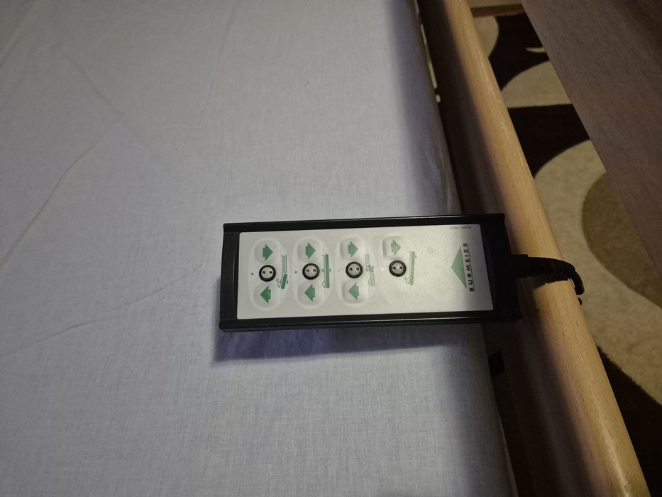 Pat medical cu telecomanda