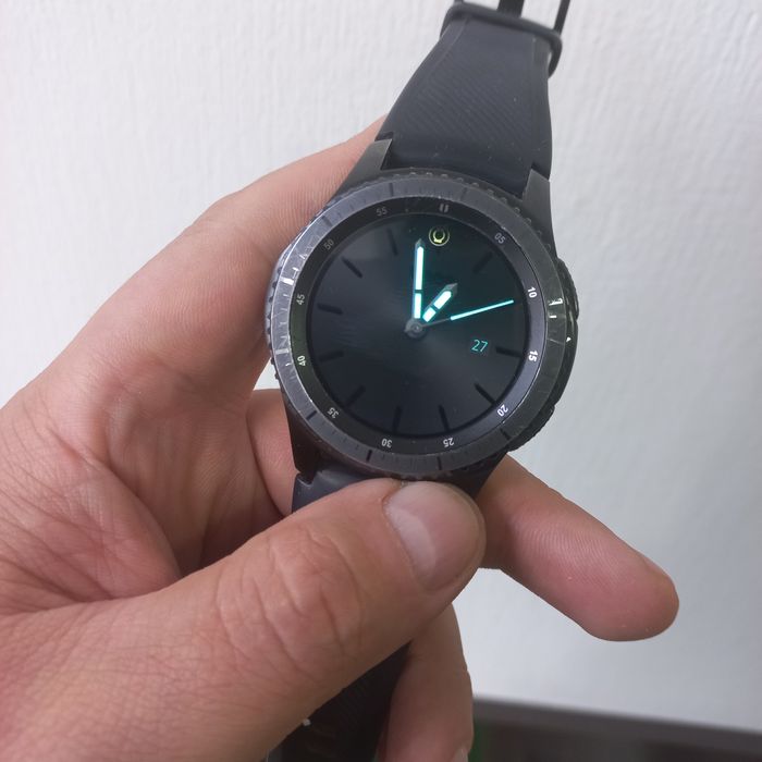 Смарт-часы Samsung Galaxy Gear S3 fronier
