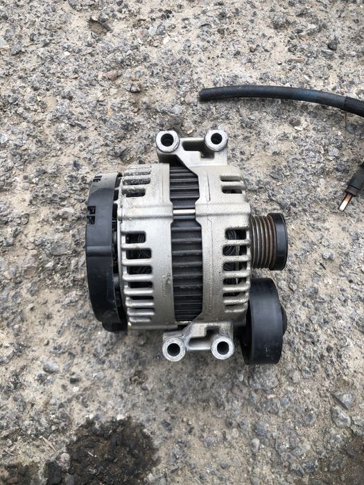 Генератор на бмв е60