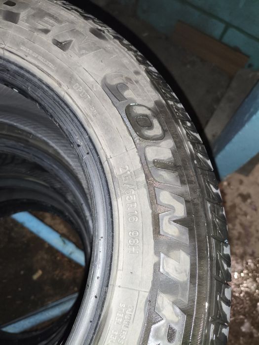 Продам комплект резины