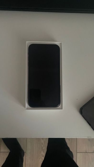 Продам Iphone 11 128 mg