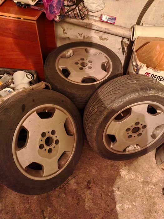 Диски с шинами на 16