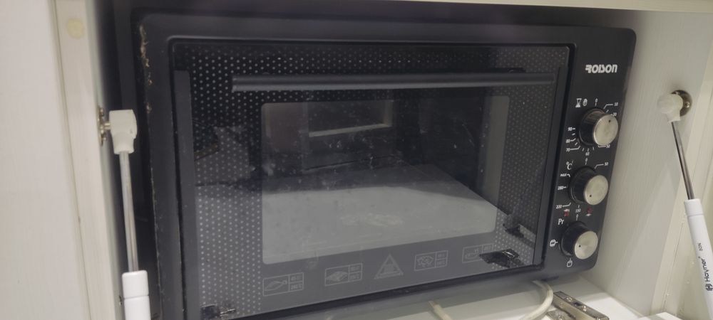 Духовка Roison новая