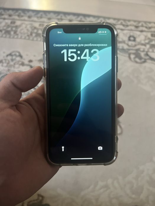 11 айфон 64гб продам