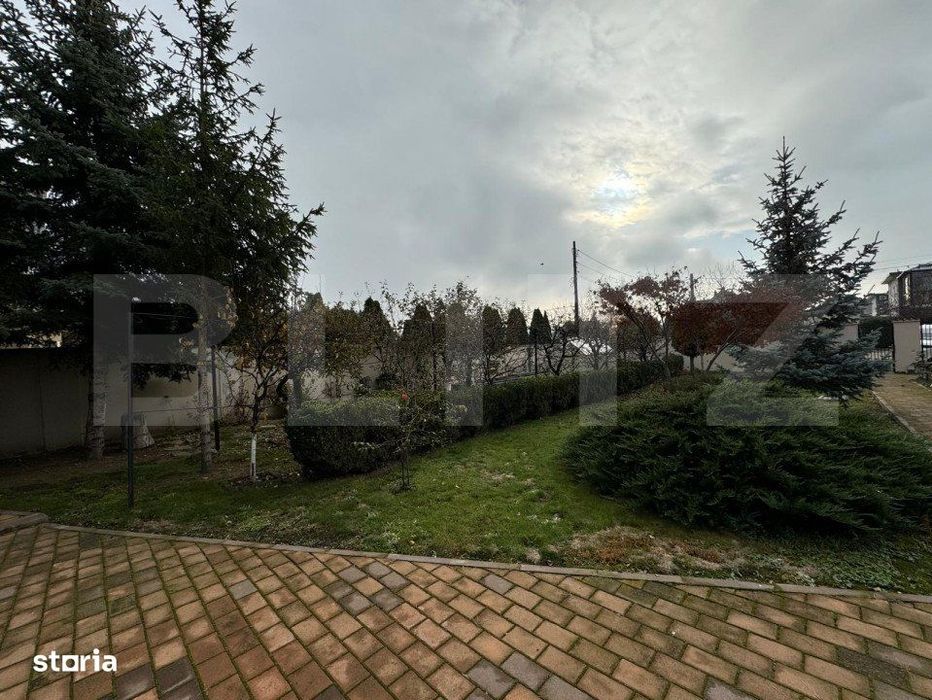 Casa impresionanta , 250 mp , cu gradina generoasa 1000 mp , Scheia