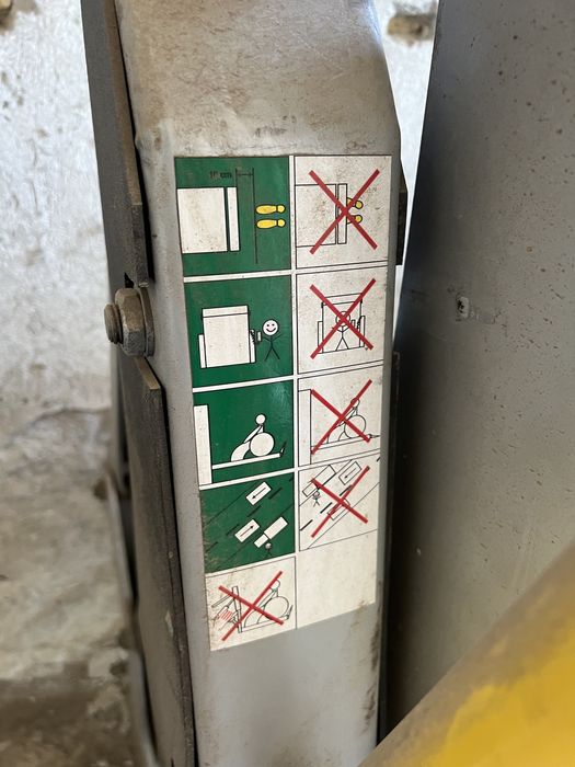 Ел. Хидравлично инвалидна рампа за бус!