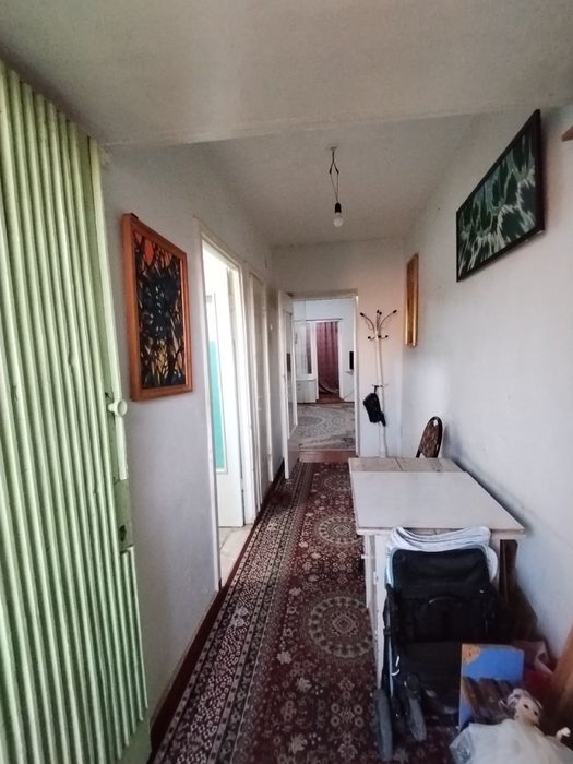 Продается 1 комнатная на сергели 2,галерейный дом