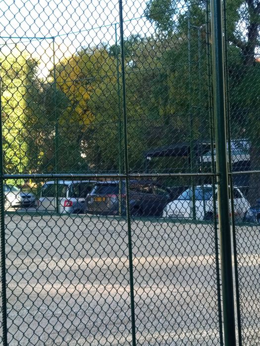 Огради поставяне на пвц мрежа