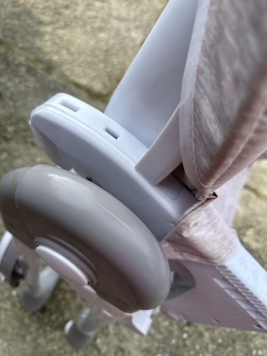 Scaun de masa kikkaBoo