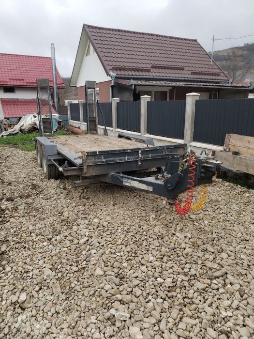 Trailer / platforma utilaje tandem 8,5to