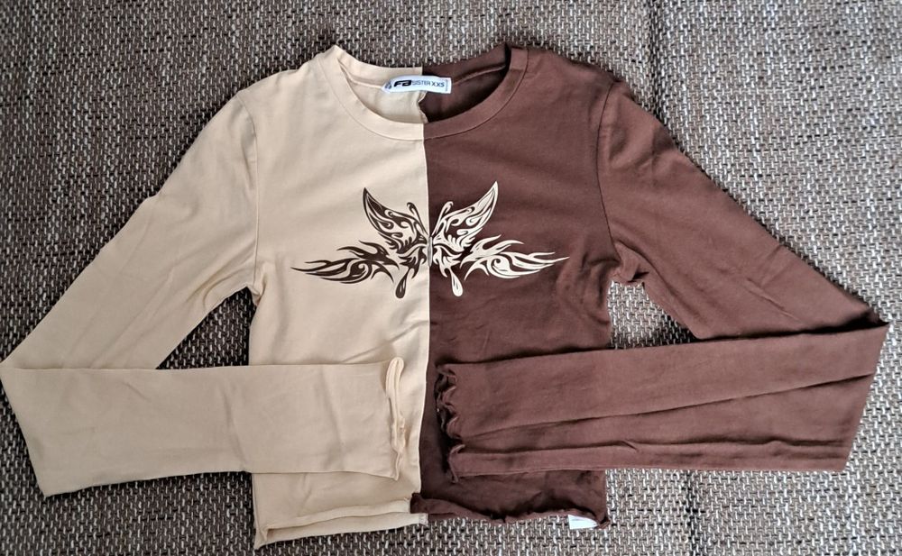 Vând haine aproape noi