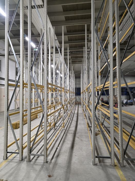 Rafturi metalice industriale pentru depozitare 4333