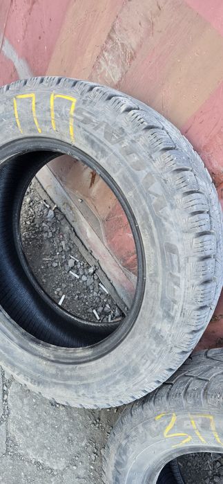 Продам зимние шины 15 размер 185/65