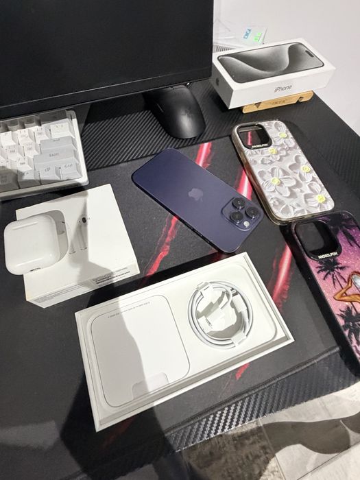 iPhone 14 Pro Max 256GB Deep Purple (USA)– Unlocked – eSIM + accesorii