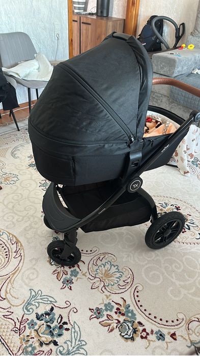 Продам коляску Tomix Walker LUX