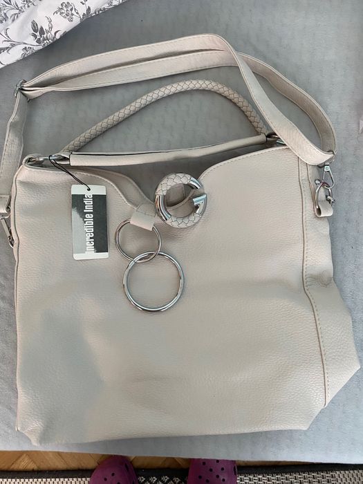 Дамска чанта нова