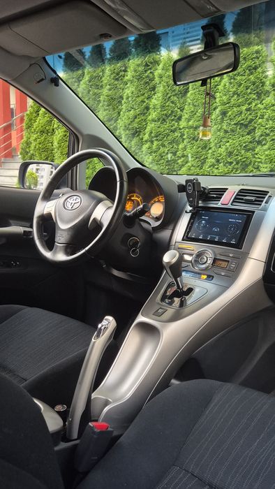 Toyota Auris 1.4D-4D 90CP - Automată
