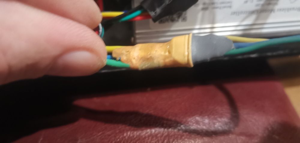 Сервиз за електрически тротинетки