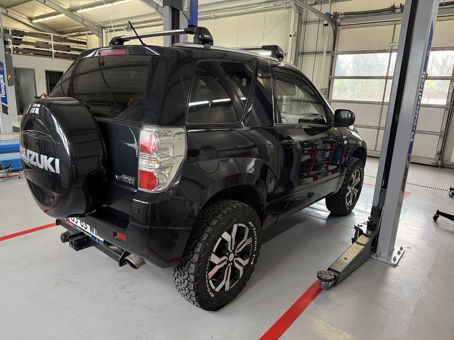 Suzuki grand vitara 4x4reductor, 1,9 ddis130cp , pregatit offroad