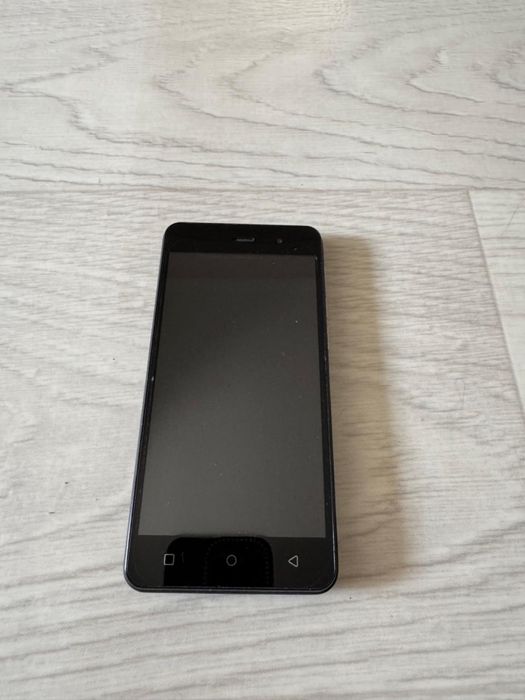 сотовый телефон inoi и Nokia 700