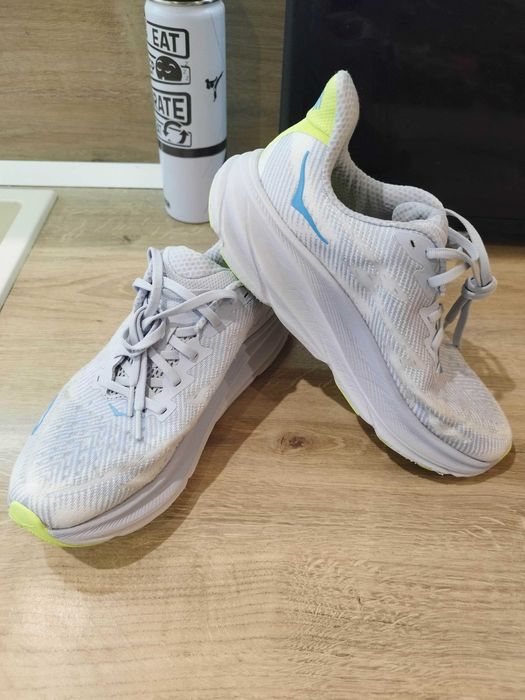 Маратонки за бягане HOKA Clifton 9