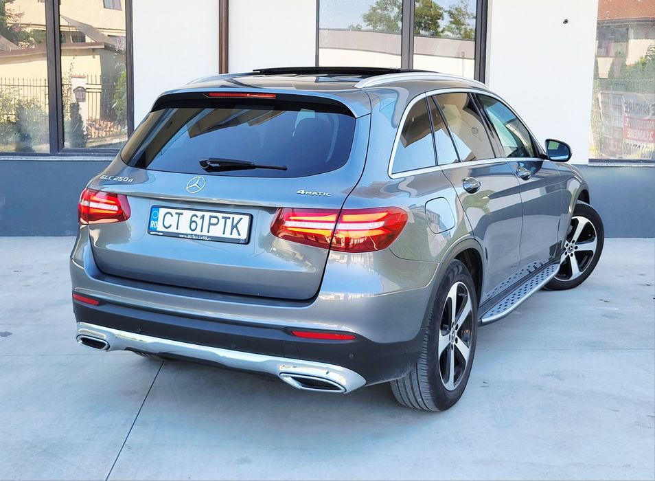 Mercedes-Benz GLC 250d 4MATIC | 2018 | 204 CP | Automat | Full LED | Cameră 360° | Trapa Panoramică