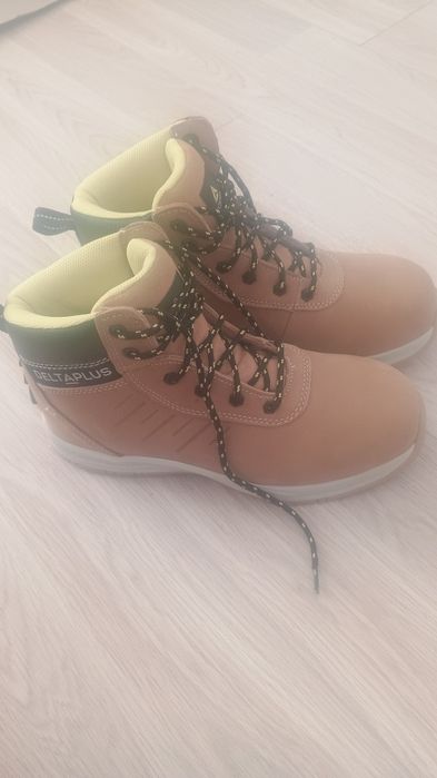 Specbotinki DELTAPLUS..41 razmer.