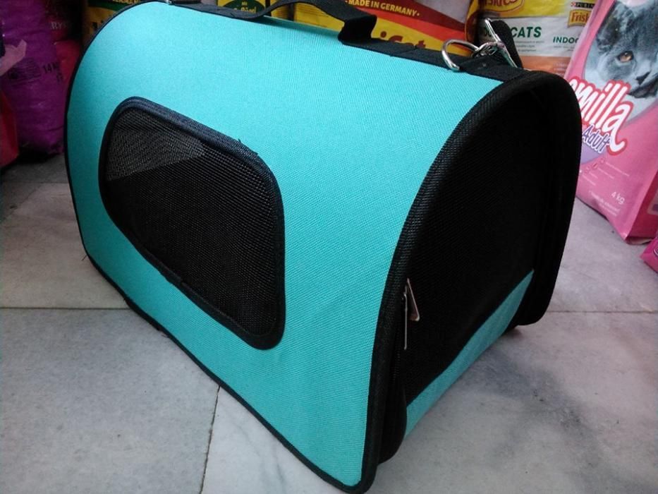 Транспортна чанта за домашен любимец от 19лв. до 29лв.