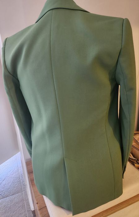 Сако Zara S-размер