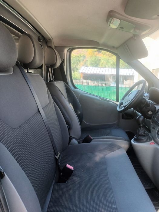 Opel vivaro 2011