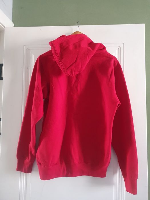 Худи,2000 тенге.